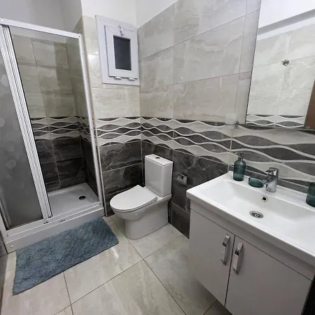 Designer Studio Sea View Long Beach